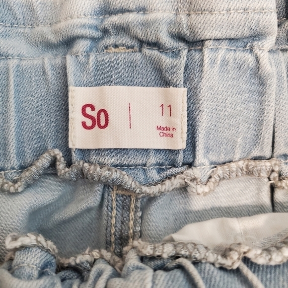 SO Denim Skirt Juniors 11 Paperback‎ Belted Cotton Light Wash Raw Hem - Picture 3 of 8